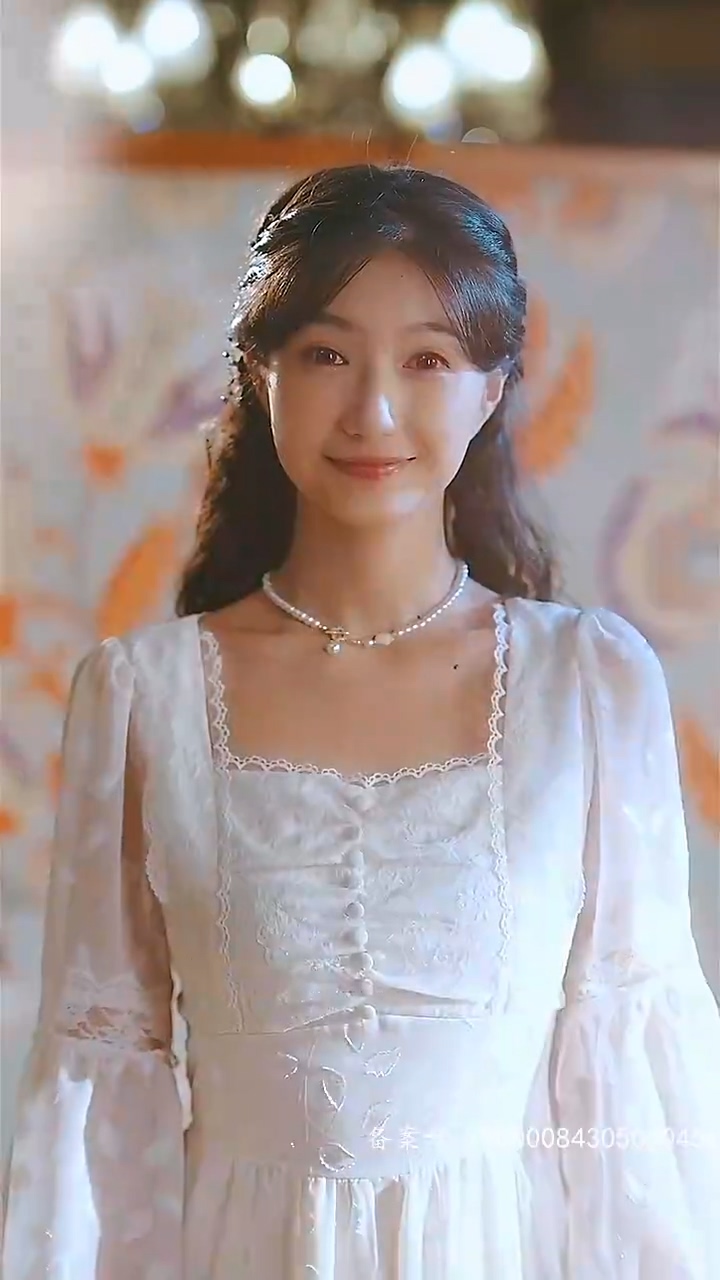 掉馬后，總裁傻妻颯爆了(全集)